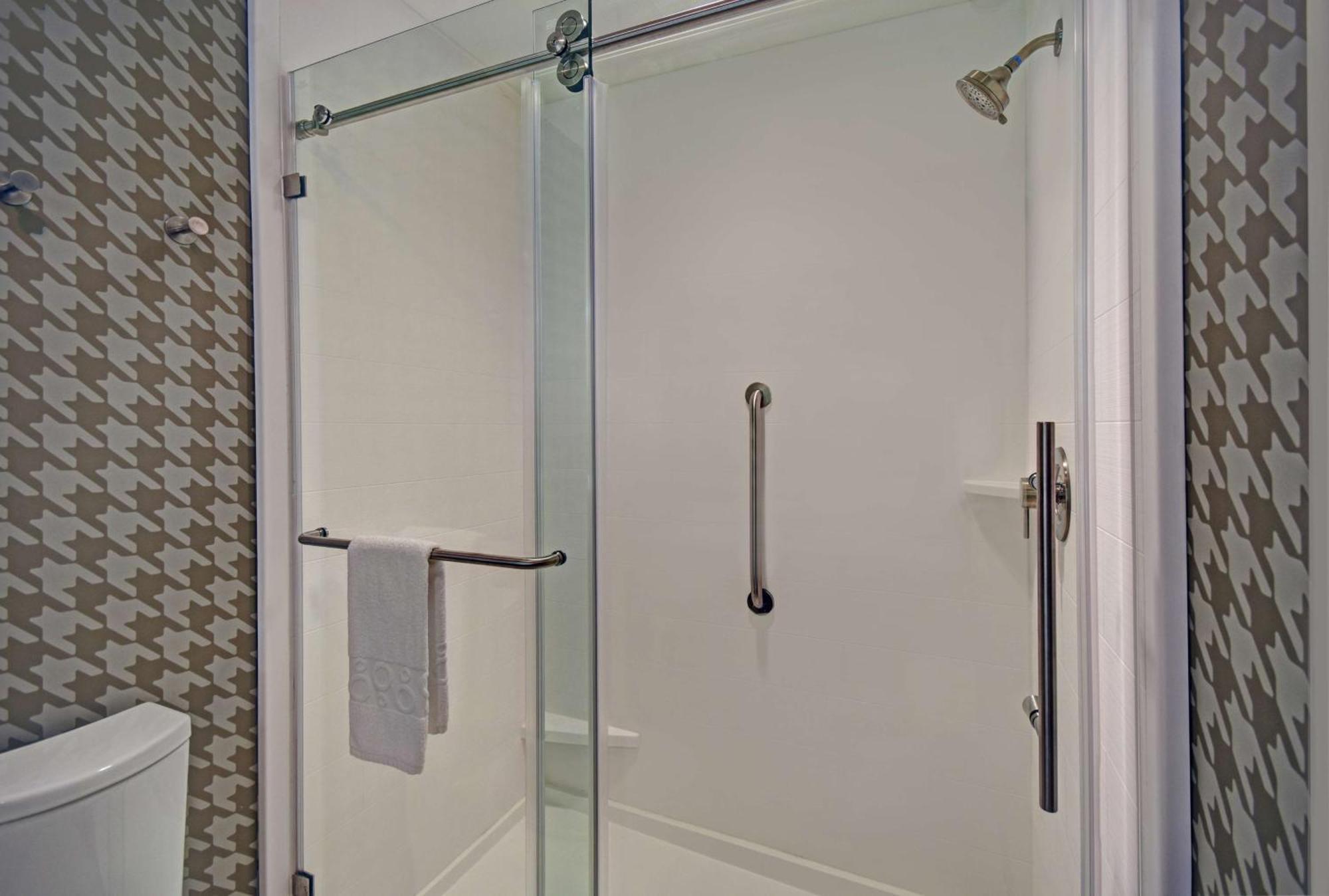 Home2 Suites By Hilton Raleigh North I-540 Ngoại thất bức ảnh